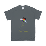 T-shirt unisexe Bumblebee Pride Pun - DARK | Choisissez votre drapeau et votre jeu de mots