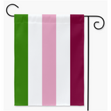 Feminamoric - V1 Drapeaux de cour et de jardin | Simple ou double face | 2 tailles | Orientations romantiques et sexuelles