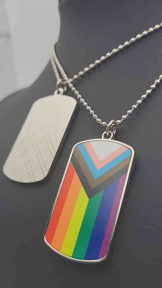 Collier pendentif en métal avec plaque d'identité Aroace Pride | Choisissez votre drapeau | Choisissez votre chaîne ou votre cordon